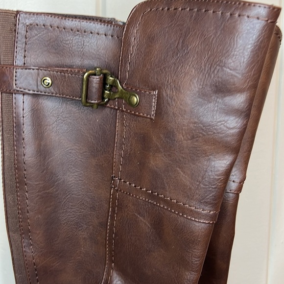 Brown GUESS boots - Picture 3 of 9